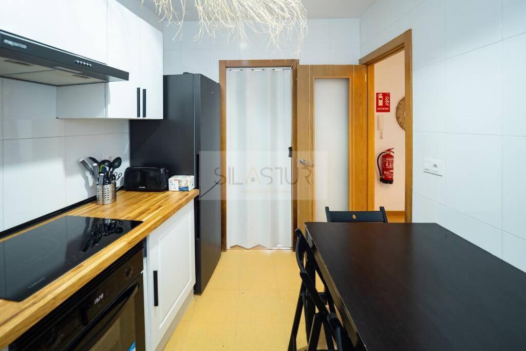 Vive 3 By Silastur Oviedo